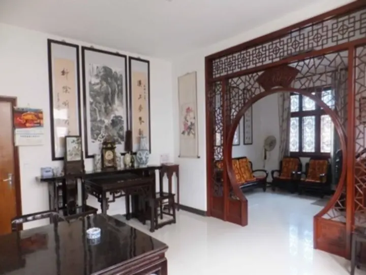Хуаншань: Hongcun Le Xianju Inn