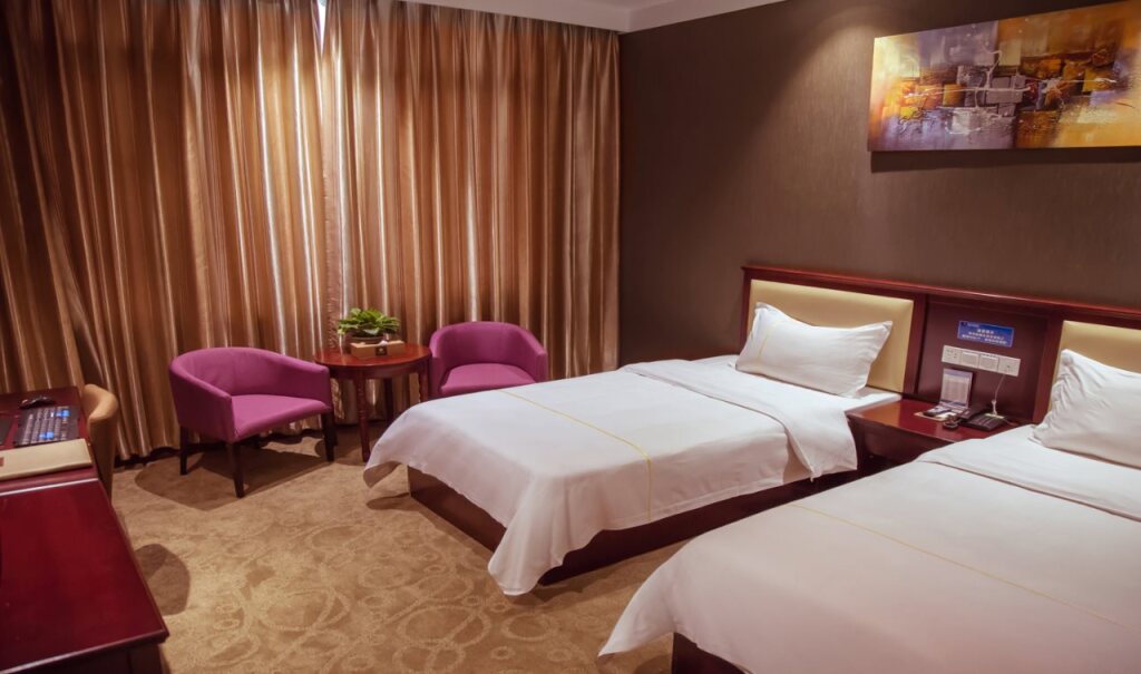 Гуанчжоу: Shenglong Hotel- Guangzhou South Station