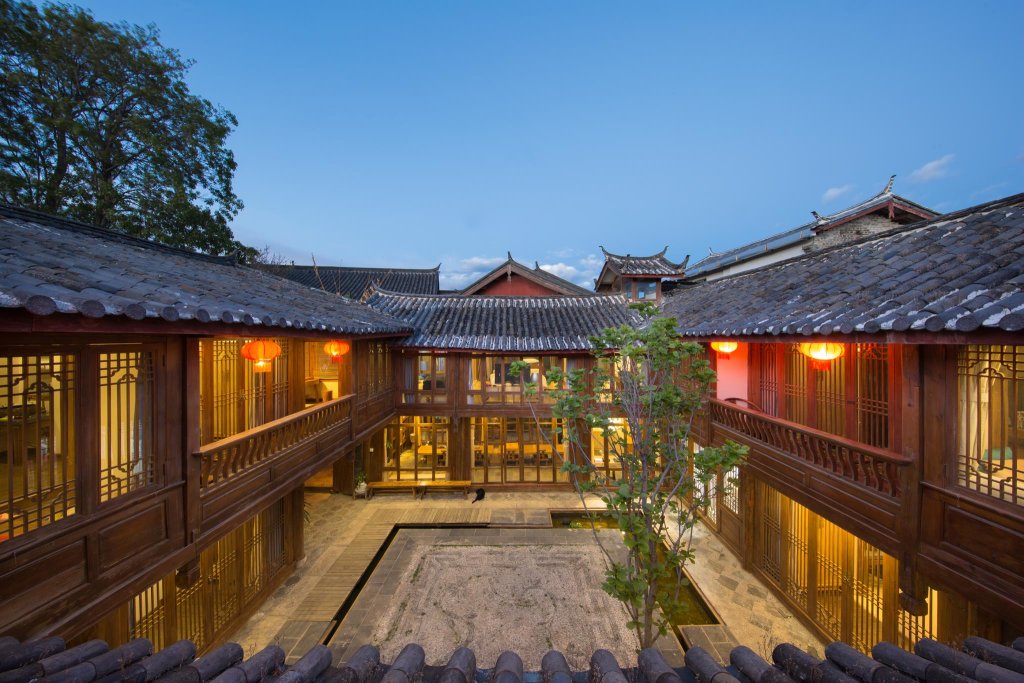 Лицзян: Lijiang Banxicaotang Inn