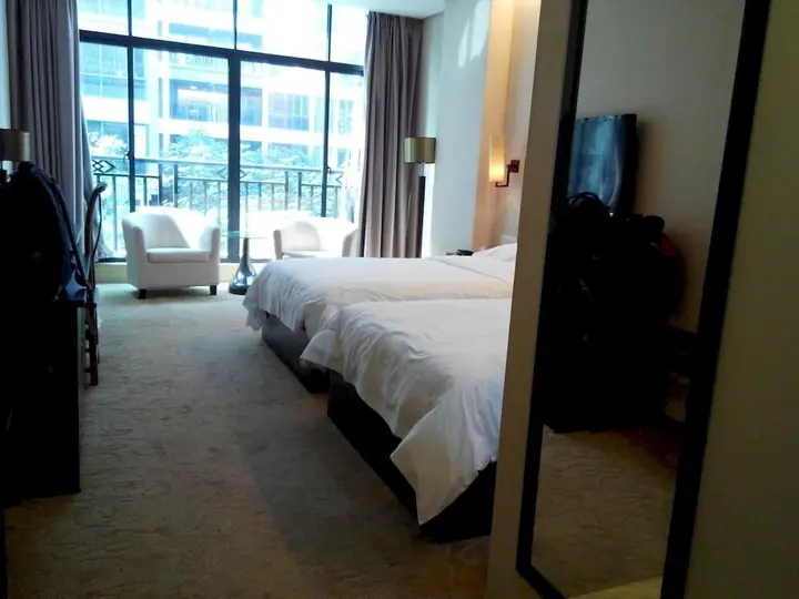 Чжаоцин: Meijianda Hotel