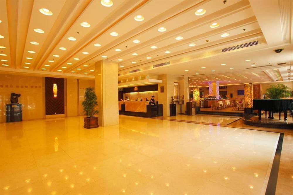 Ухань: Marshal Palace Hotel - Wuhan