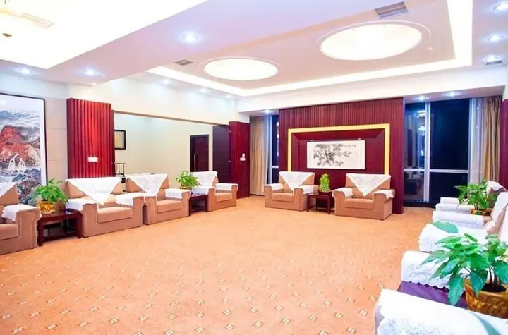 Ухань: Wuhan Newport International Hotel