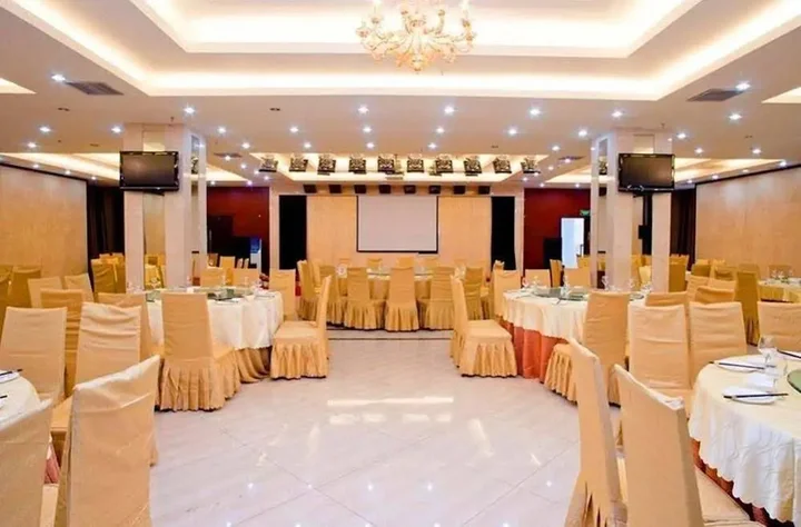 Ухань: Wuhan Newport International Hotel
