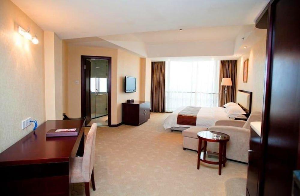 Ухань: Wuhan Newport International Hotel