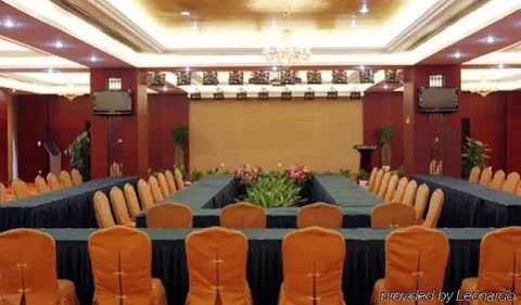 Ухань: Wuhan Newport International Hotel