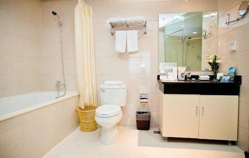 Ухань: Wuhan Newport International Hotel