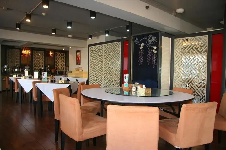 Далянь: Dalian Keika Ginza Hotel