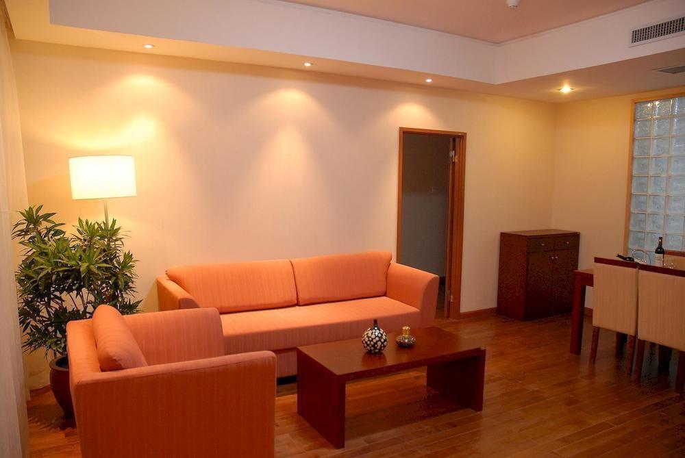 Далянь: Dalian Keika Ginza Hotel