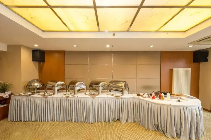 Далянь: Dalian Keika Ginza Hotel