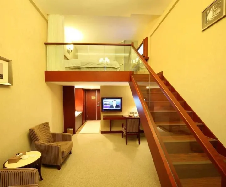 Далянь: Aulicare Hotel