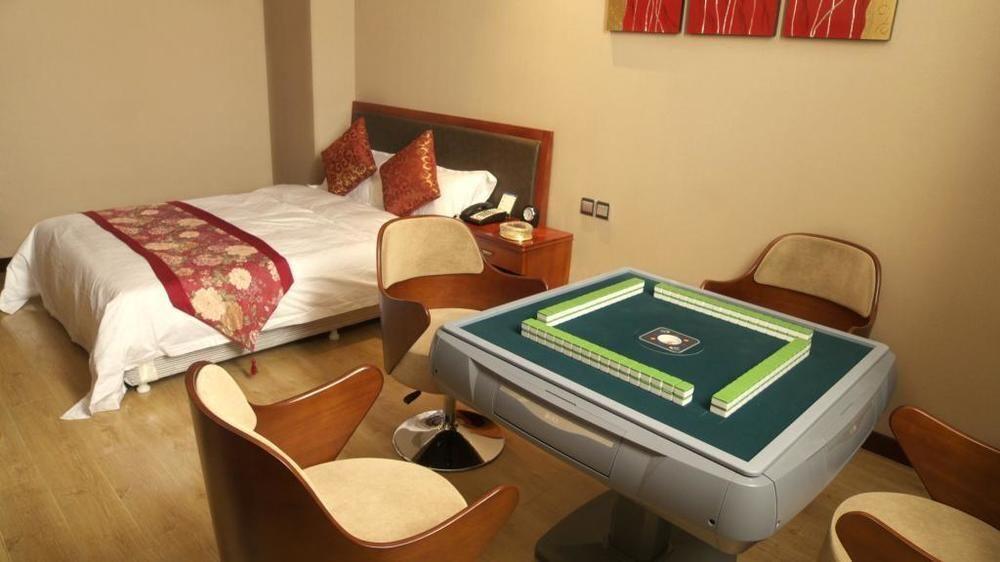 Инкоу: Lihua International Hotel