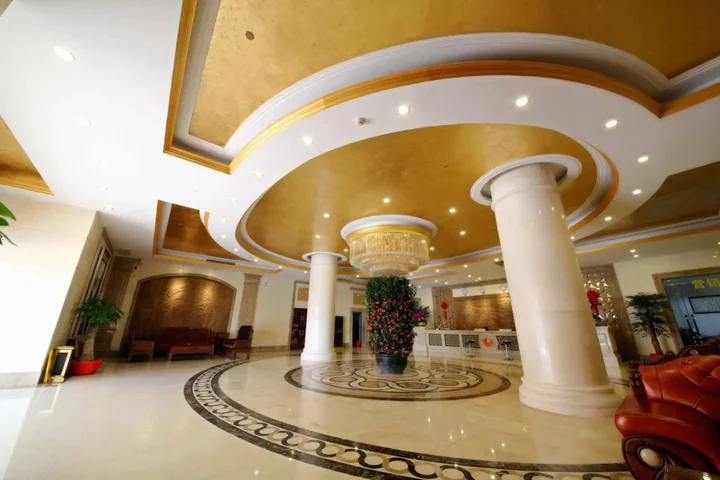 Чжаоцин: Xinlongcheng Hotel