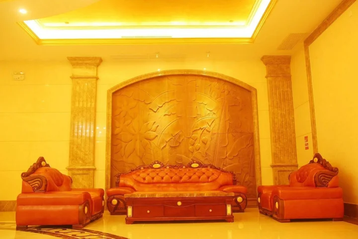 Чжаоцин: Xinlongcheng Hotel