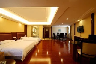 Чжаоцин: Xinlongcheng Hotel