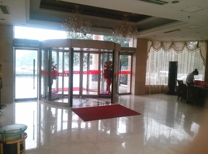 Цзиньчжун: Jiexiu Jinyuan Hotel