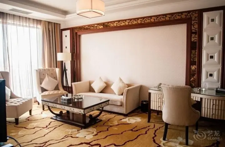 Далянь: Jiangjunshi Hot Spring Hotel