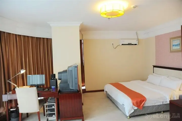 Шаогуань: Happiness Hotel