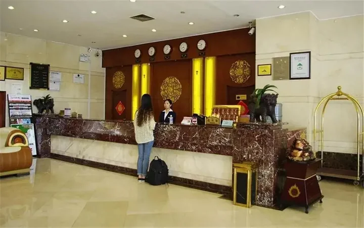 Лоян: Luoyang Kailai Hotel