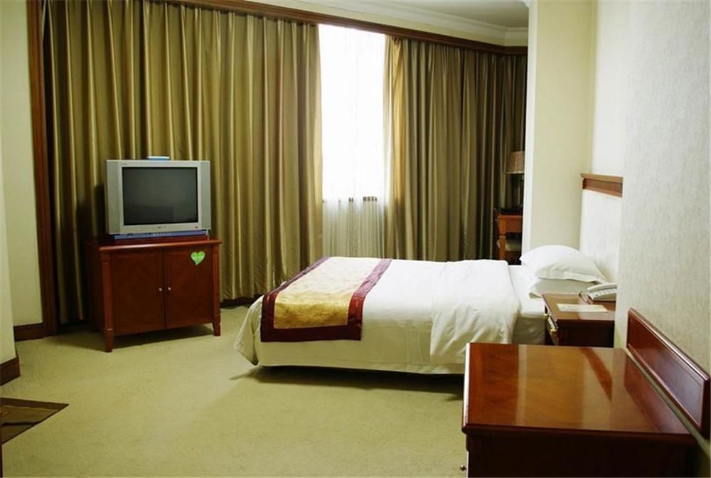 Лоян: Luoyang Kailai Hotel