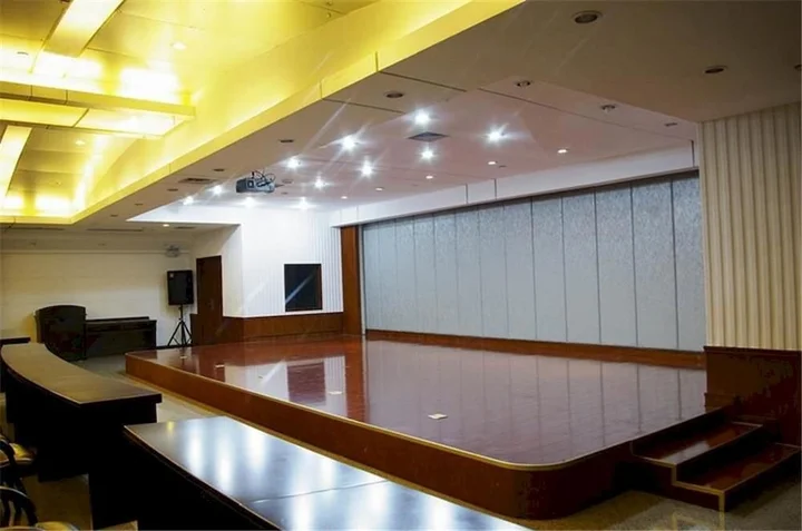 Лоян: Luoyang Kailai Hotel