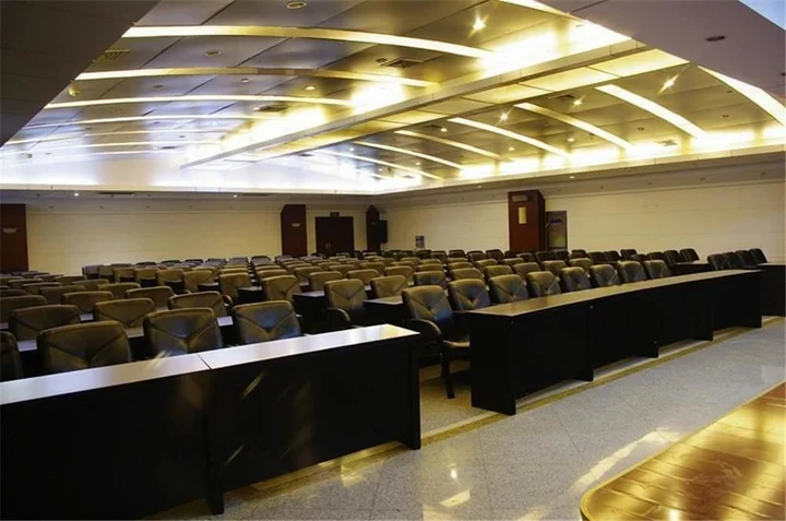 Лоян: Luoyang Kailai Hotel