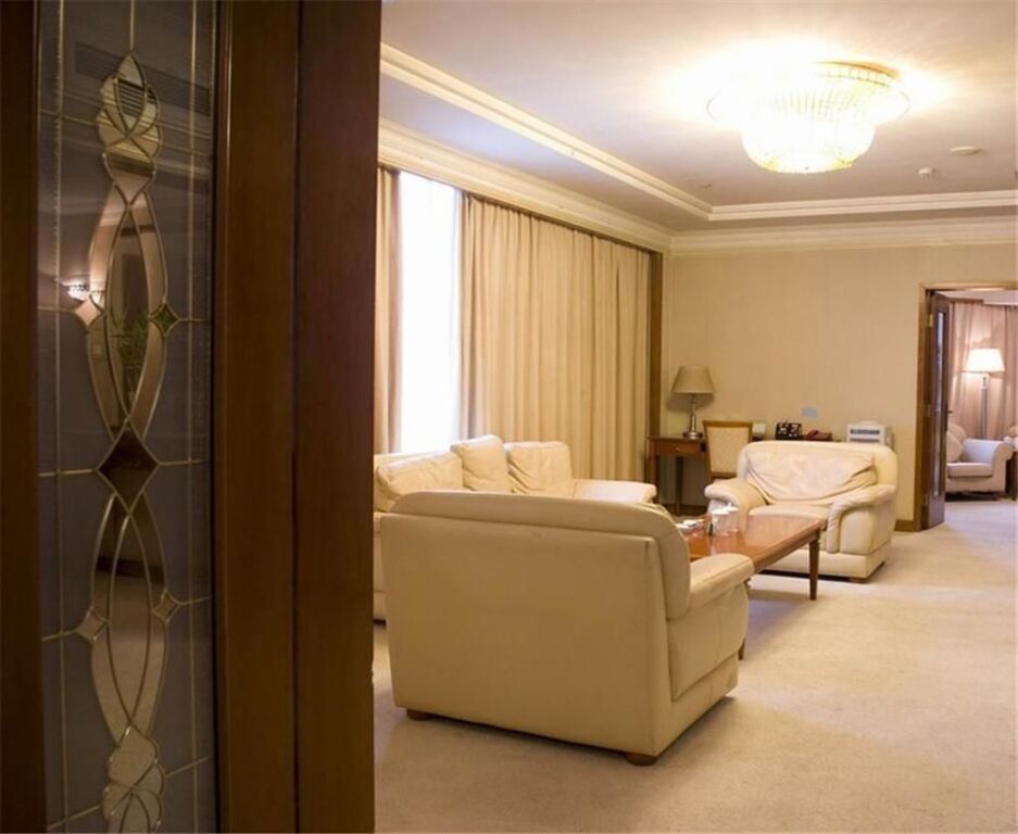 Лоян: Luoyang Kailai Hotel
