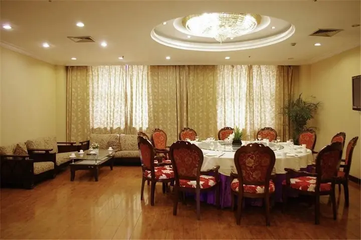 Лоян: Luoyang Kailai Hotel