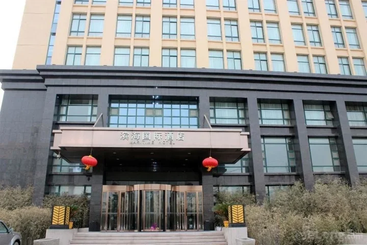 Чжэнчжоу: Maritime Hotel (Zhengzhou Century Amusement Park Zhongyuan Tower)