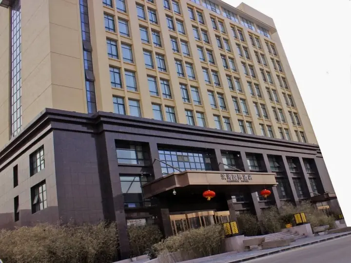 Чжэнчжоу: Maritime Hotel (Zhengzhou Century Amusement Park Zhongyuan Tower)