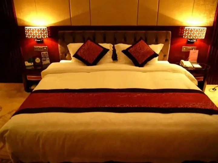 Цзеян: Golden International Holiday Hotel