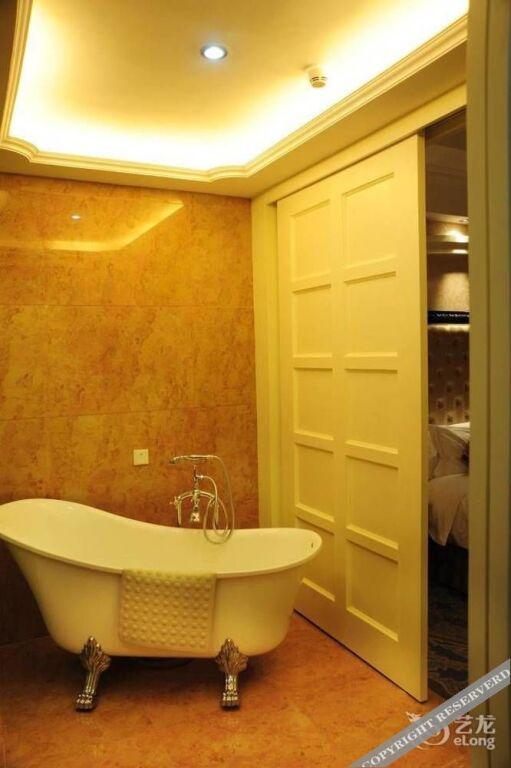 Чжаоцин: Royal Holiday Hotel - Zhaoqing