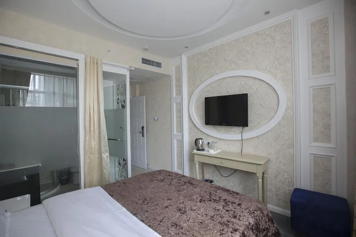 Ухань: Roman Holiday Hotel (Wuhan Xibei Lake)