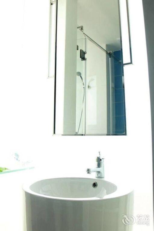 carousel image 2