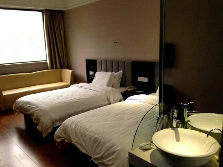 Чжэнчжоу: Yimeite Hotel Zhengzhou