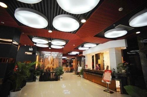 Уху: Homeinn Ripple Yun Hotel (Wuhu Tianmen Mountain West Road)