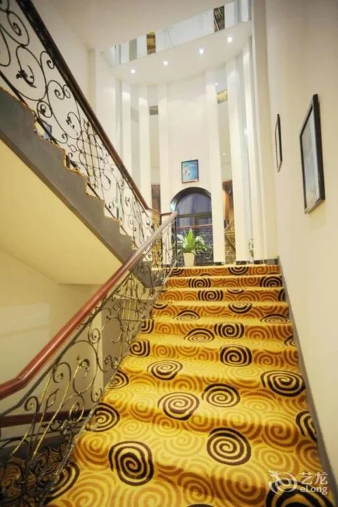 Уху: Homeinn Ripple Yun Hotel (Wuhu Tianmen Mountain West Road)