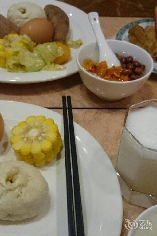 Уху: Homeinn Ripple Yun Hotel (Wuhu Tianmen Mountain West Road)