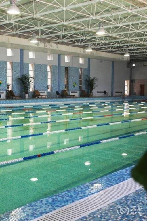 Пекин: Yangguang Licheng Hot Spring Hotel - Beijing