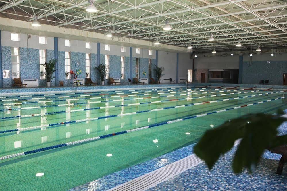 Пекин: Yangguang Licheng Hot Spring Hotel - Beijing
