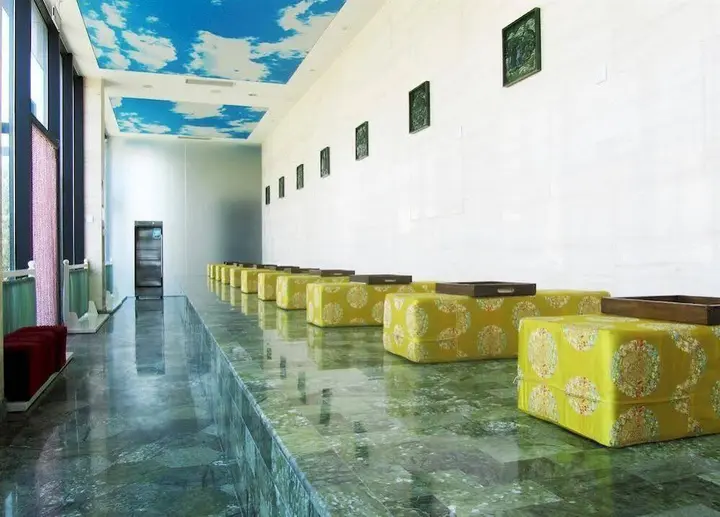 Пекин: Yangguang Licheng Hot Spring Hotel - Beijing