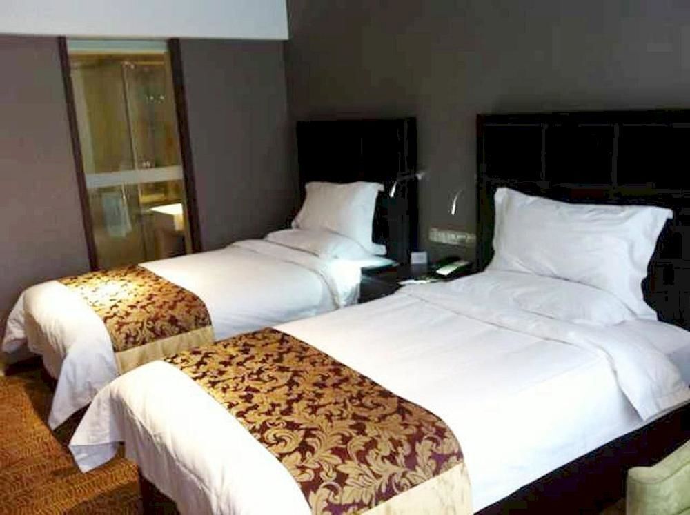 Taiyuan San Jin Business Hotel — фото 3