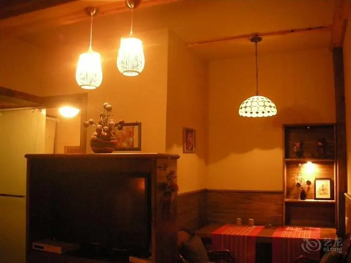 Хуаншань: Jiabainong Hostel