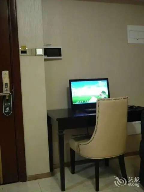 Фошань: Private Enjoy Home Apartment