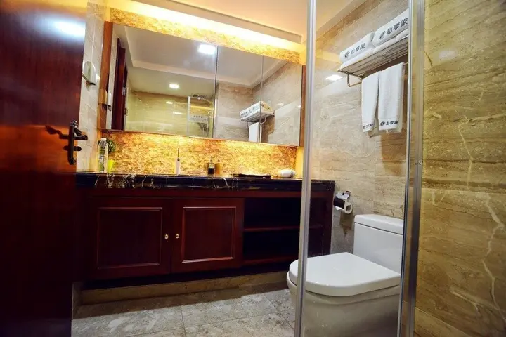 Фошань: Private Enjoy Home Apartment