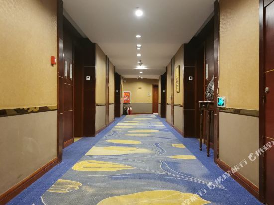 Ордос: Wonderland Hotel Erdos
