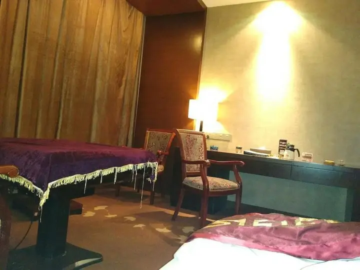 Лянфан: Sheng Jiang Nan Club Hotel - Langfang