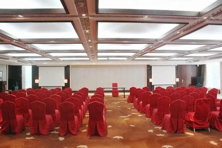 Лянфан: Sheng Jiang Nan Club Hotel - Langfang