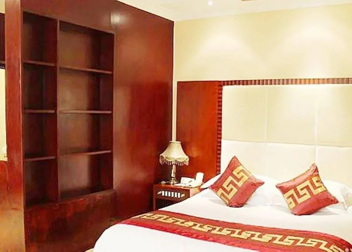 Лянфан: Sheng Jiang Nan Club Hotel - Langfang