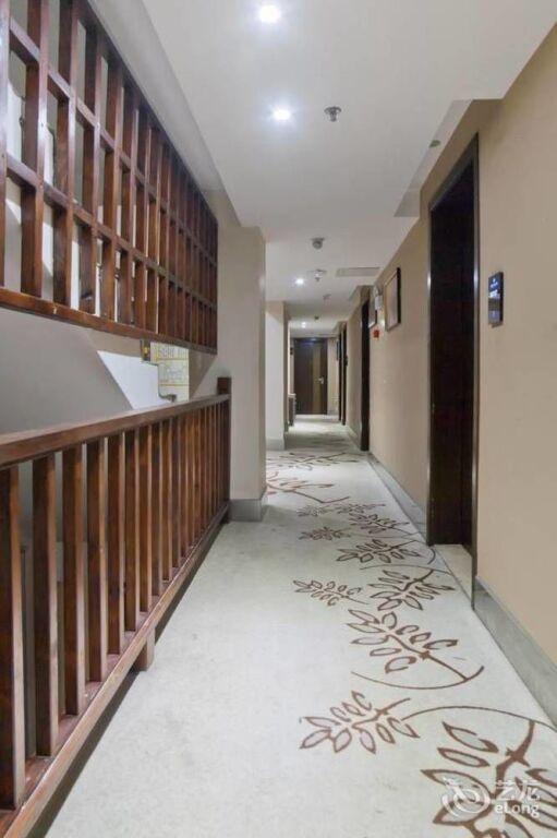 Бэйхай: Beihai Camphor Garden Hotel