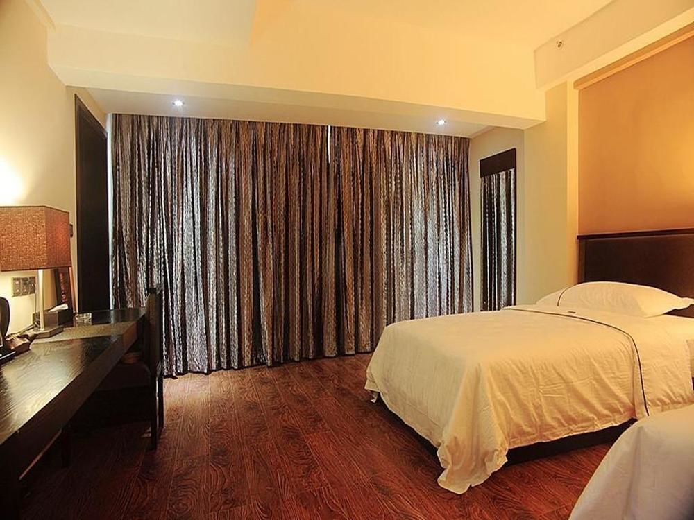 Бэйхай: Beihai Camphor Garden Hotel